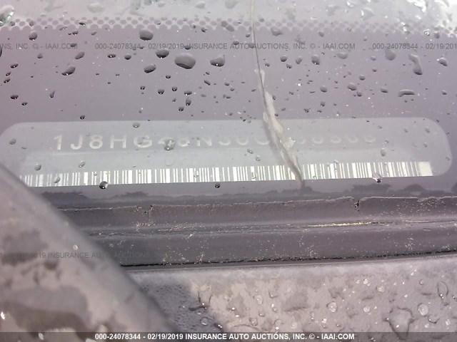 1J8HG48N36C188308 - 2006 JEEP COMMANDER BLACK photo 9