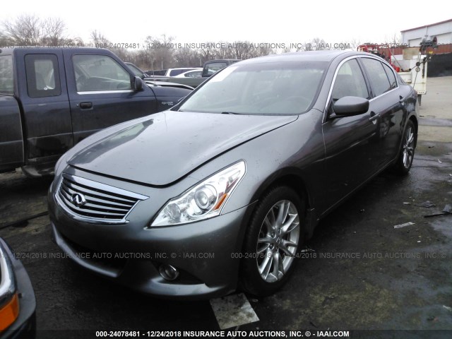 JN1CV6AR2DM760009 - 2013 INFINITI G37 GRAY photo 2