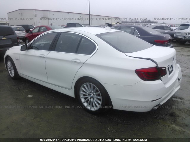 WBAXH5C53DD109186 - 2013 BMW 528 XI WHITE photo 3