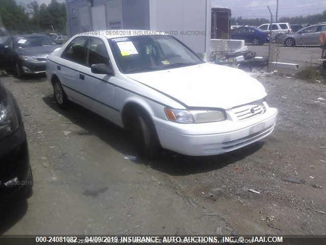 4T1BG22K3VU119171 - 1997 TOYOTA CAMRY CE/LE/XLE WHITE photo 1