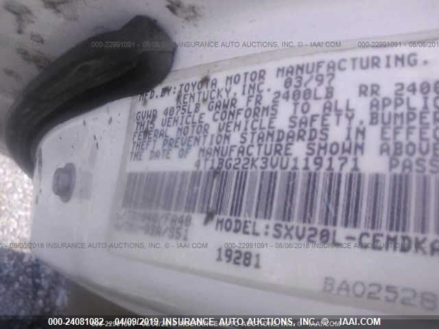 4T1BG22K3VU119171 - 1997 TOYOTA CAMRY CE/LE/XLE WHITE photo 9