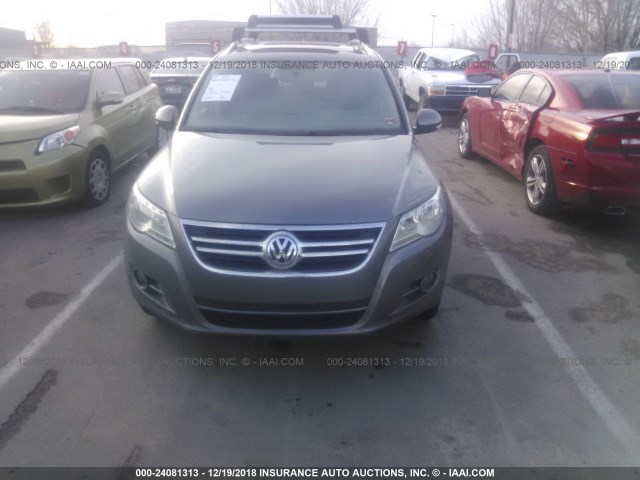 WVGBV75N29W546263 - 2009 VOLKSWAGEN TIGUAN GRAY photo 6