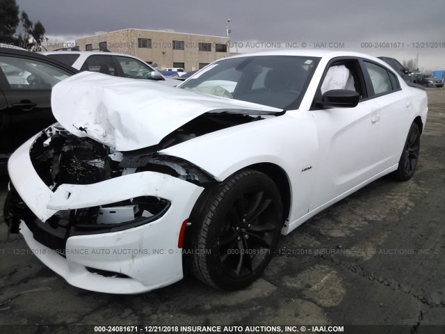 2C3CDXCT1JH210169 - 2018 DODGE CHARGER R/T WHITE photo 2