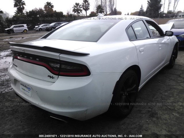 2C3CDXCT1JH210169 - 2018 DODGE CHARGER R/T WHITE photo 4