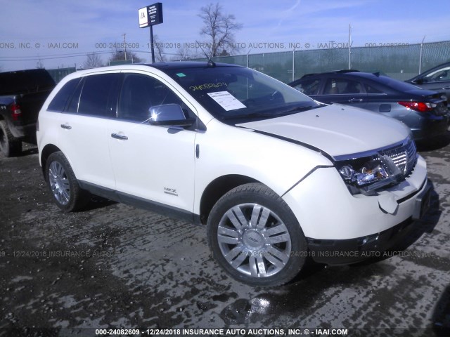 2LMDU68C18BJ25736 - 2008 LINCOLN MKX WHITE photo 1