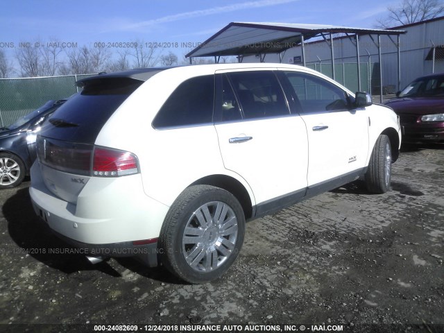 2LMDU68C18BJ25736 - 2008 LINCOLN MKX WHITE photo 4