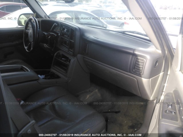 1GKEC13TX3R221327 - 2003 GMC YUKON Champagne photo 5