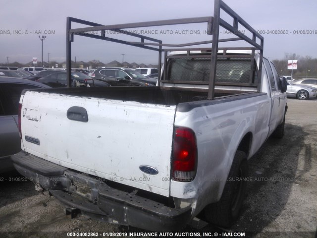 1FTNW20L84EE09074 - 2004 FORD F250 SUPER DUTY WHITE photo 4