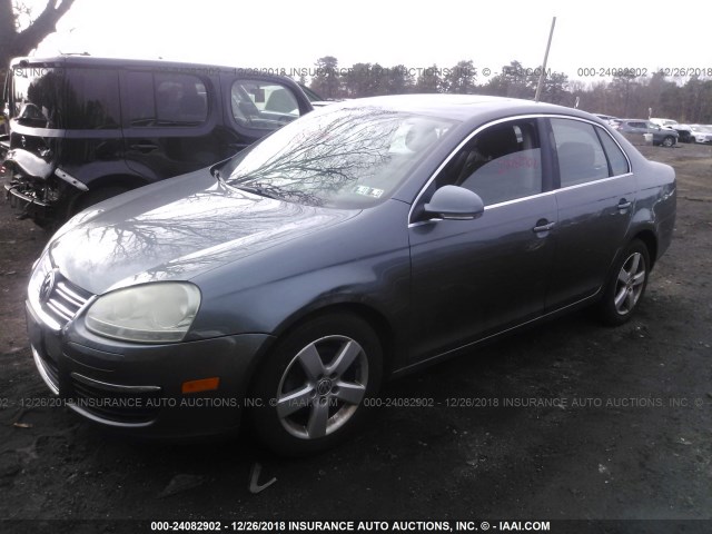 3VWRZ71K68M082120 - 2008 VOLKSWAGEN JETTA SE/SEL GRAY photo 2