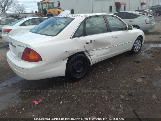 4T1BF28B81U167401 - 2001 TOYOTA AVALON XL/XLS WHITE photo 4