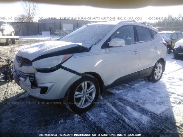 KM8JUCAC1CU417557 - 2012 HYUNDAI TUCSON GLS/LIMITED ვერცხლისფერი ფოტო 2