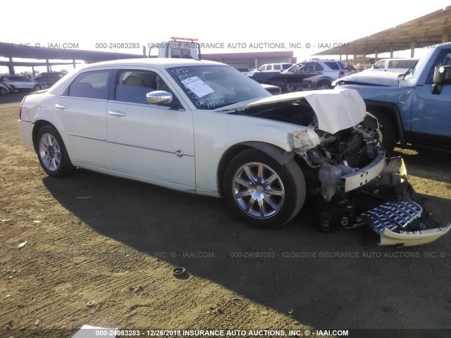 2C3LA63H48H179184 - 2008 CHRYSLER 300C WHITE photo 1