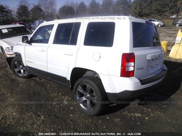 1C4NJRFB1FD176444 - 2015 JEEP PATRIOT LATITUDE WHITE photo 3