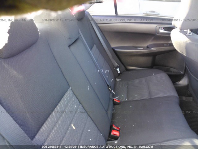 4T1BF1FK4HU661763 - 2017 TOYOTA CAMRY LE/XLE/SE/XSE MAROON photo 8