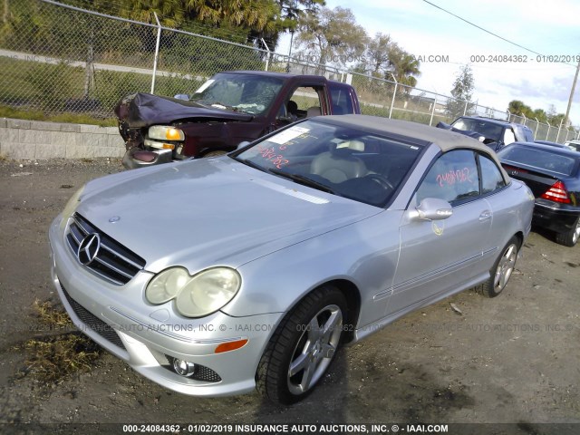 WDBTK72F47T078208 - 2007 MERCEDES-BENZ CLK 550 SILVER photo 2