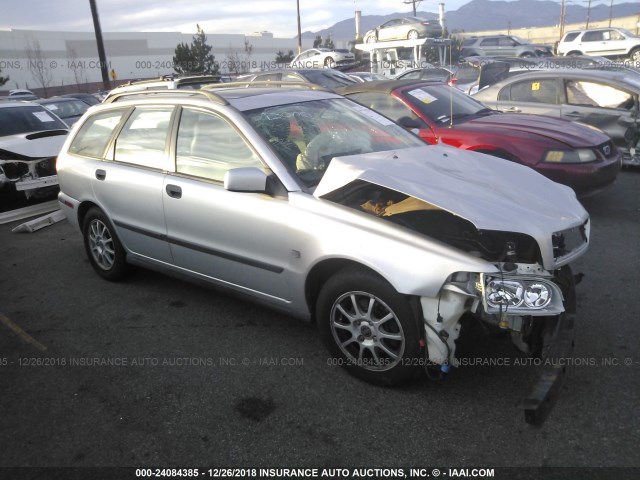 YV1VW29532F824678 - 2002 VOLVO V40 1.9T SILVER photo 1