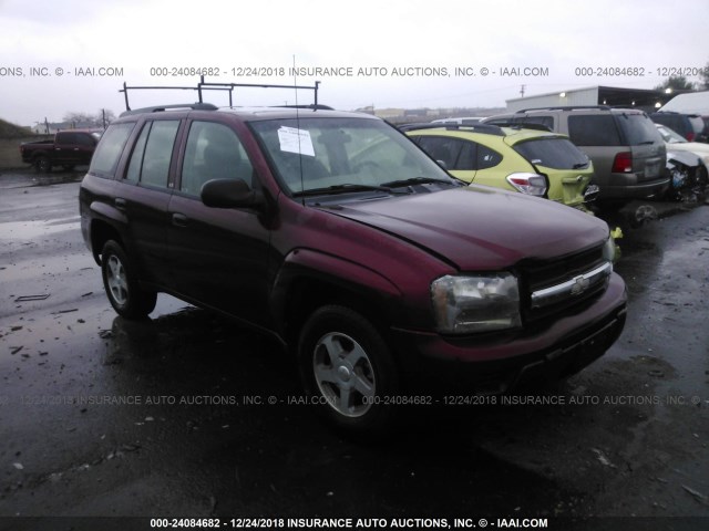 1GNDT13S542378148 - 2004 CHEVROLET TRAILBLAZER LS/LT RED photo 1