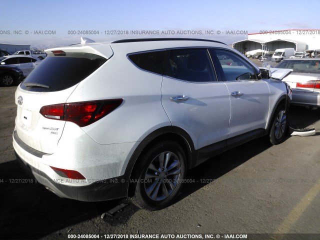 5XYZUDLAXJG552544 - 2018 HYUNDAI SANTA FE SPORT  WHITE photo 4