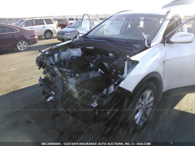 5XYZUDLAXJG552544 - 2018 HYUNDAI SANTA FE SPORT  WHITE photo 6