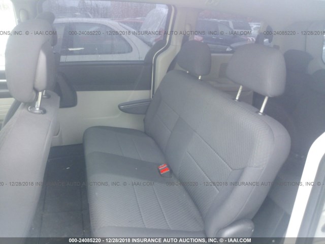 2D4RN4DE3AR334507 - 2010 DODGE GRAND CARAVAN SE WHITE photo 8