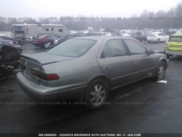 JT2BF28K0X0225725 - 1999 TOYOTA CAMRY LE/XLE 米色 照片 4