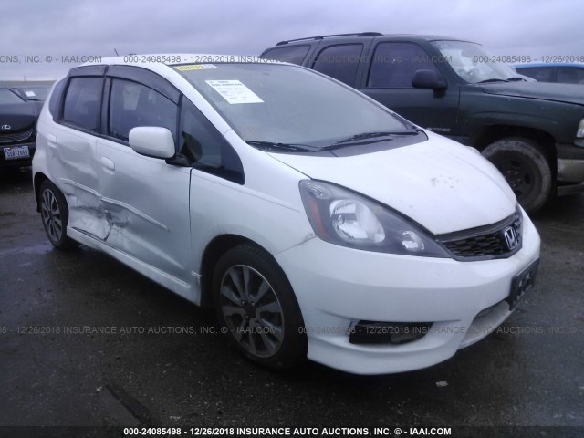 JHMGE8H6XDC003479 - 2013 HONDA FIT SPORT WHITE photo 1