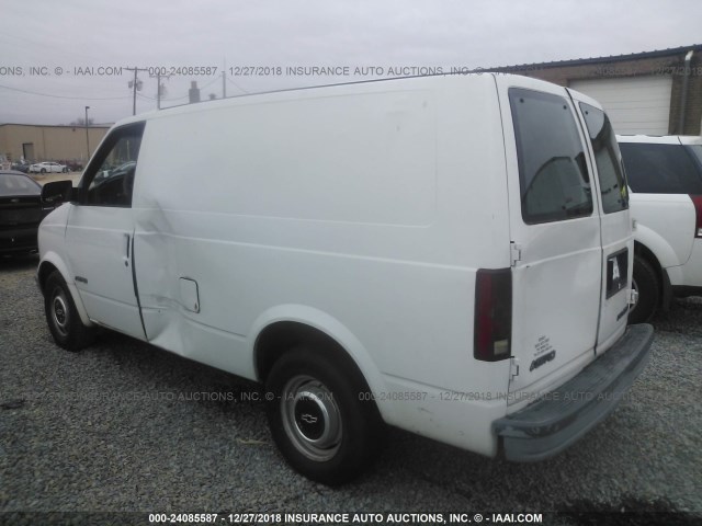 1GCDM19WXXB193792 - 1999 CHEVROLET ASTRO WHITE photo 3