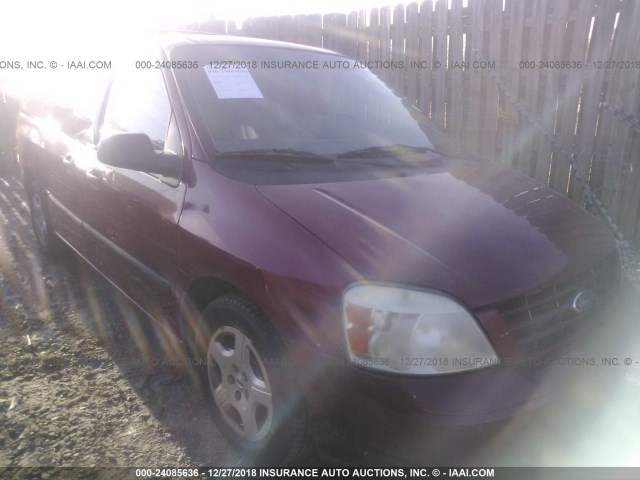 2FMDA51694BA26028 - 2004 FORD FREESTAR SE RED photo 1