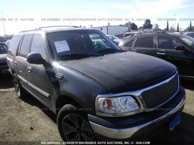 1FMRU15W31LB76146 - 2001 FORD EXPEDITION XLT BLUE photo 1