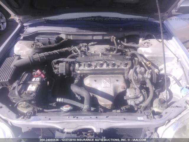 JHMCF8547YC000625 - 2000 HONDA ACCORD DX SILVER photo 10