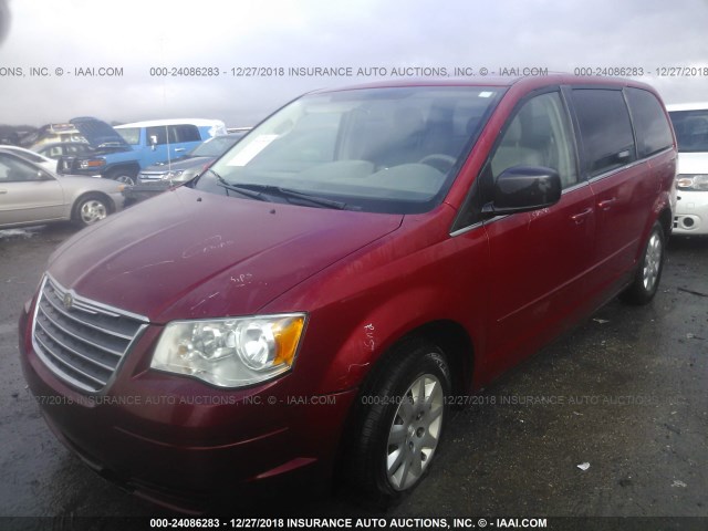 2A8HR44E29R516376 - 2009 CHRYSLER TOWN & COUNTRY LX RED photo 2