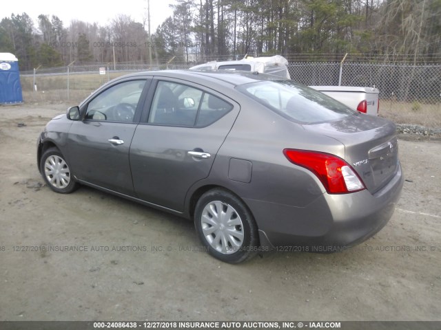 3N1CN7AP6CL864175 - 2012 NISSAN VERSA S/SV/SL ნაცრისფერი ფოტო 3
