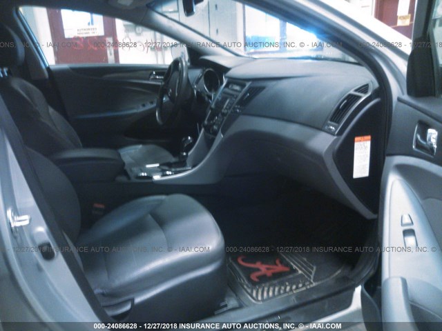 KMHEC4A46CA029261 - 2012 HYUNDAI SONATA HYBRID GRAY photo 5