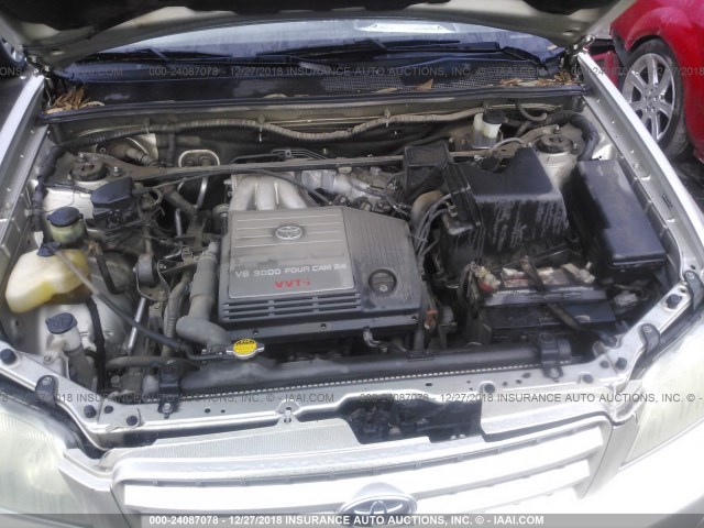 JTEHF21A930137460 - 2003 TOYOTA HIGHLANDER LIMITED TAN photo 10