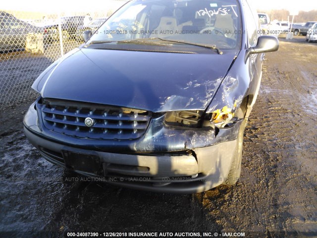 1C4GJ44G4YB747790 - 2000 CHRYSLER GRAND VOYAGER SE BLUE photo 6