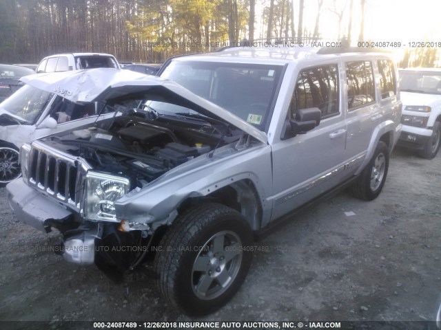 1J4RG4GK4AC115549 - 2010 JEEP COMMANDER SPORT SILVER photo 2