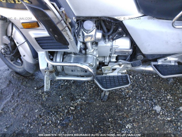 1HFSC1424HA309189 - 1987 HONDA GL1200 A SILVER photo 9