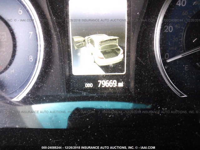 4T4BF1FKXGR518109 - 2016 TOYOTA CAMRY LE/XLE/SE/XSE WHITE photo 7