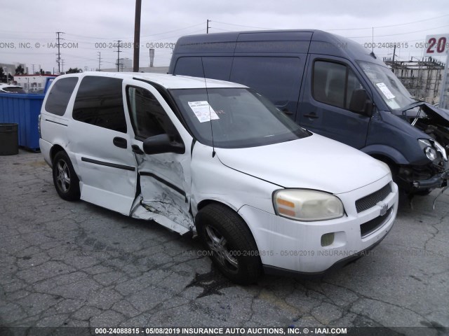 1GBDV13W08D209837 - 2008 CHEVROLET UPLANDER INCOMPLETE WHITE photo 1