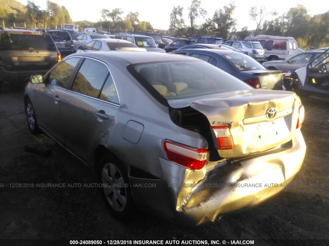 4T1BE46KX9U907155 - 2009 TOYOTA CAMRY SE/LE/XLE GOLD photo 3