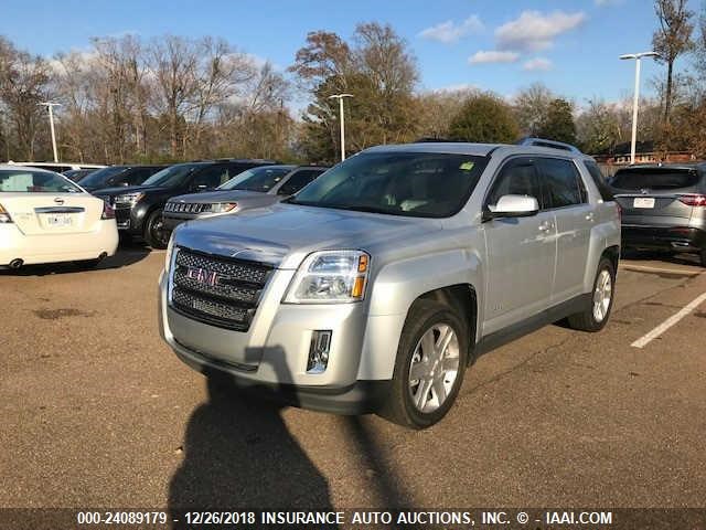 2GKALSEK8F6382896 - 2015 GMC TERRAIN SILVER photo 2