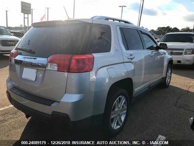 2GKALSEK8F6382896 - 2015 GMC TERRAIN SILVER photo 4