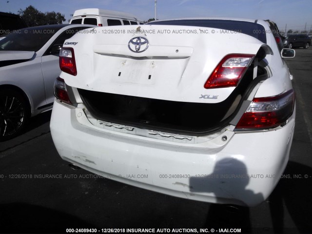 4T1BK46K17U551197 - 2007 TOYOTA CAMRY NEW GENERAT LE/XLE/SE WHITE photo 6