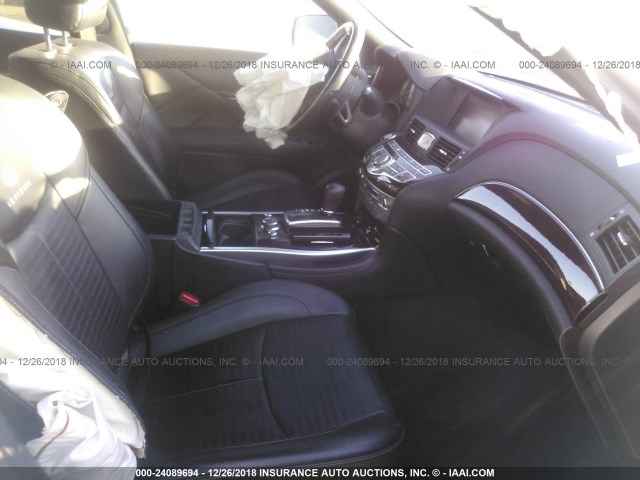 JN1BY1AP7DM511080 - 2013 INFINITI M37 SILVER photo 5