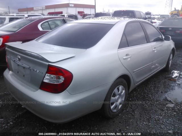JTDBE32K440248140 - 2004 TOYOTA CAMRY LE/XLE 灰色 照片 4