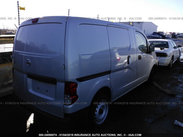 3N6CM0KN5HK691652 - 2017 NISSAN NV200 2.5S/2.5SV SILVER photo 4