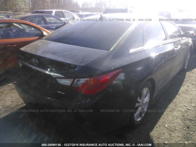 5NPEC4AC0DH574331 - 2013 HYUNDAI SONATA SE/LIMITED BLACK photo 4