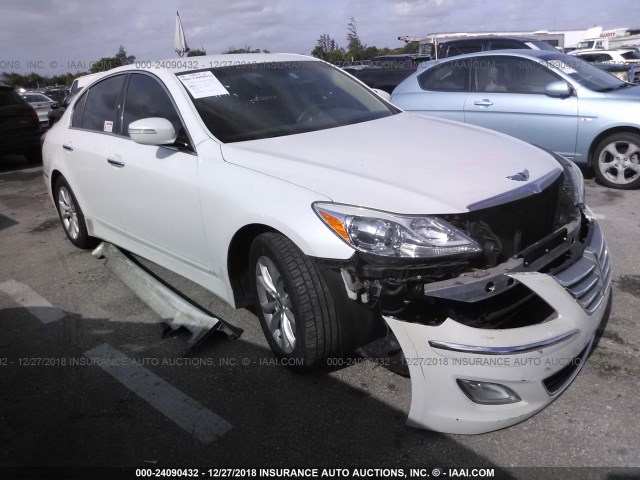 KMHGC4DDXDU246574 - 2013 HYUNDAI GENESIS 3.8L WHITE photo 1