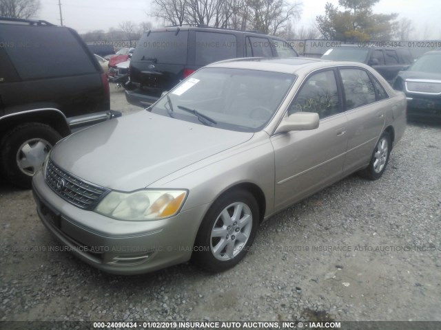 4T1BF28B93U323819 - 2003 TOYOTA AVALON XL/XLS GOLD photo 2