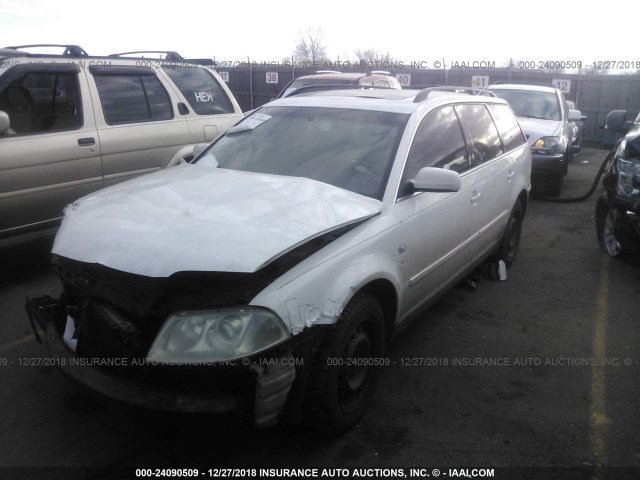 WVWWH63B33E213860 - 2003 VOLKSWAGEN PASSAT GLX 白色 照片 2